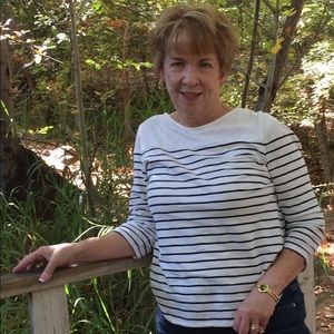 Meet your Posher, Debbie